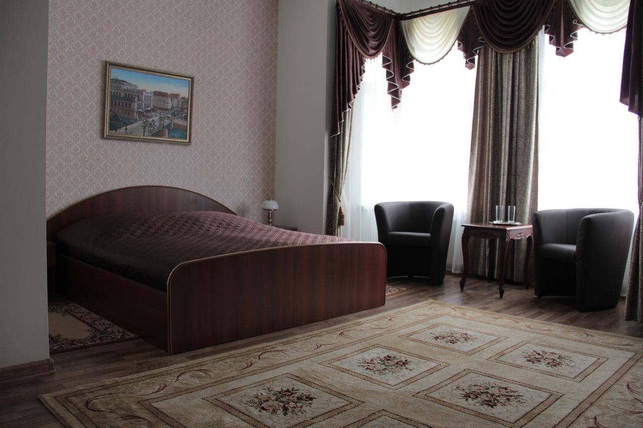 Hotel Imperial Gusev Esterno foto